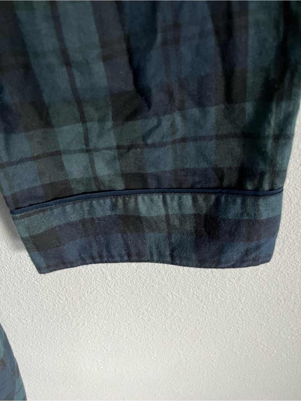 Merona Navy and Dark Green Plaid Long Robe with Tie Waist - Picture 4 of 6
